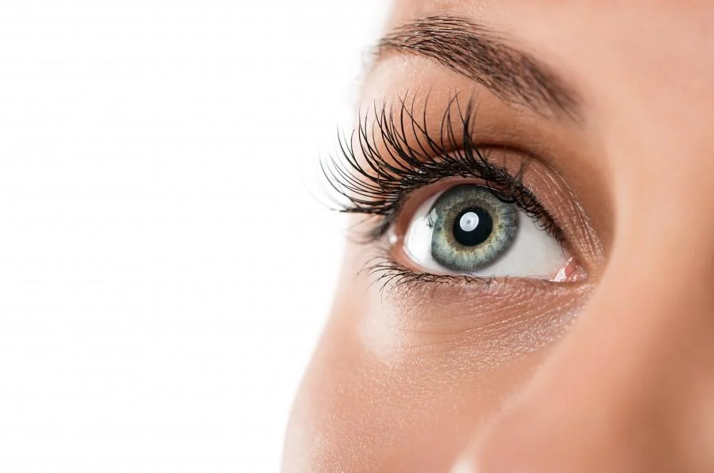 How to Get Thicker, Darker Lashes with Latisse