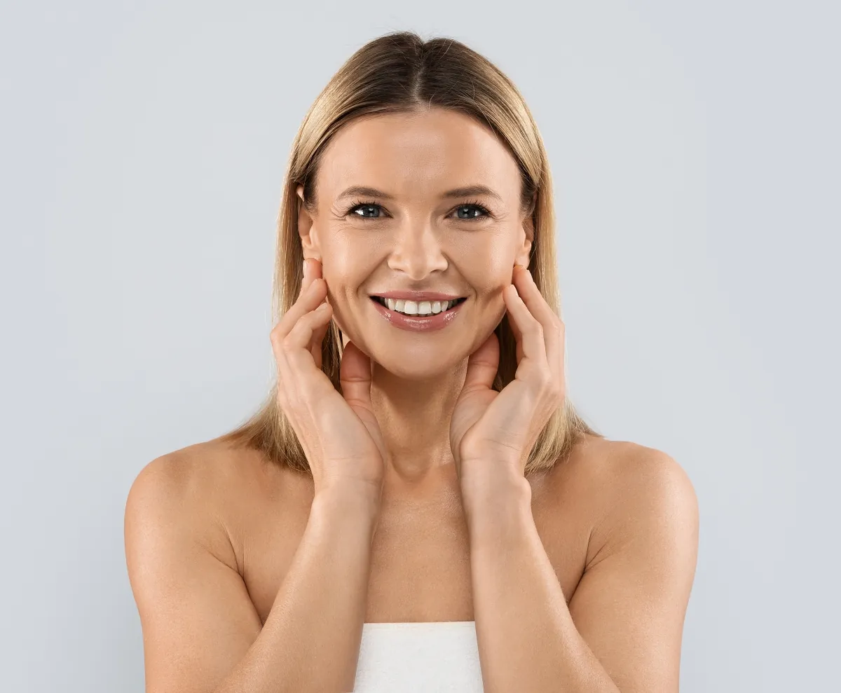 Middle age woman smiling